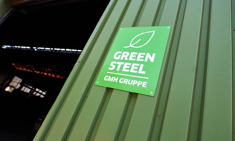 GMH Gruppe Green Steel Logo auf Blech